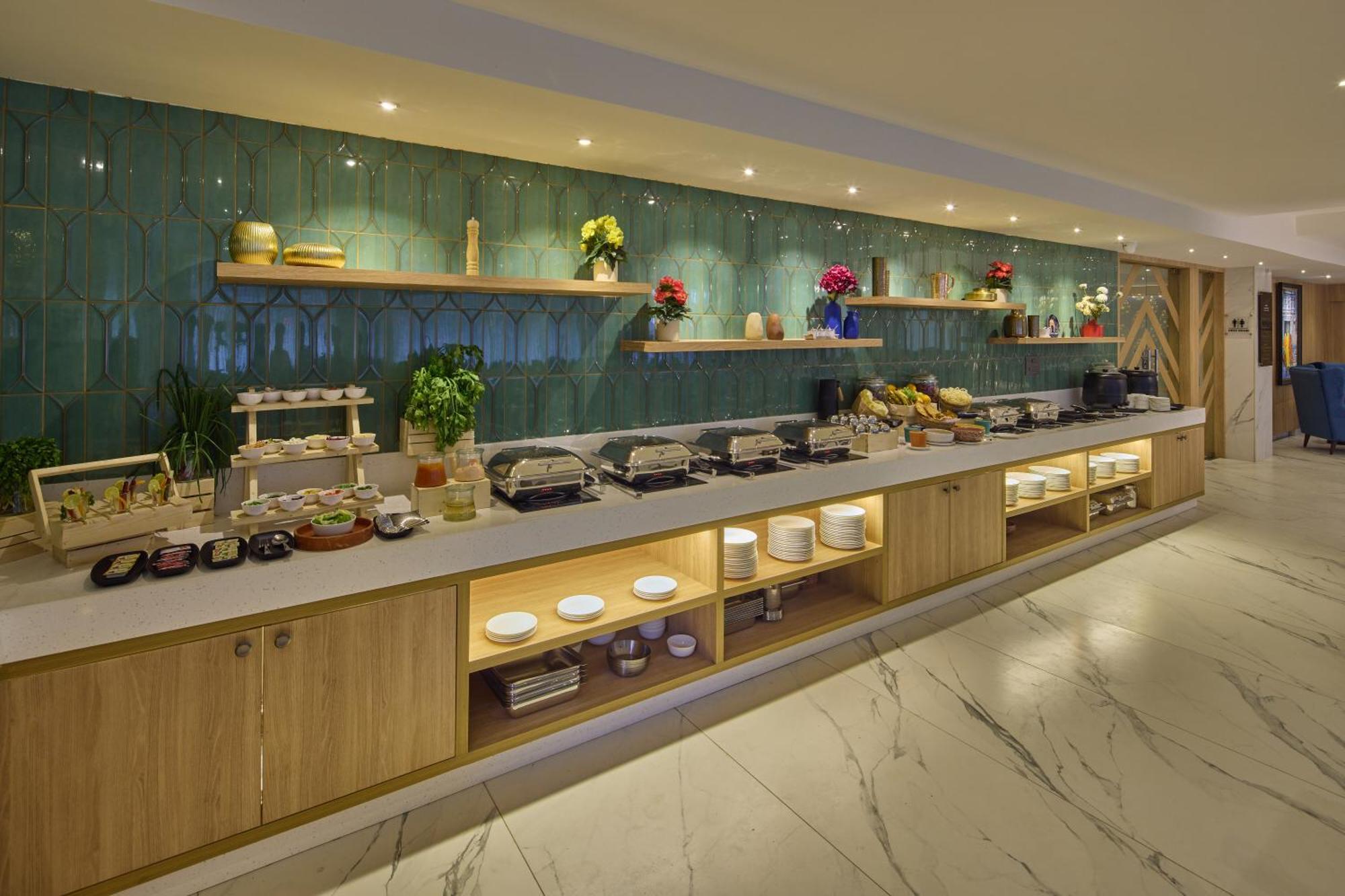 Grand Continent Hebbal A Sarovar Portico Affiliate Hotel Bangalore Esterno foto