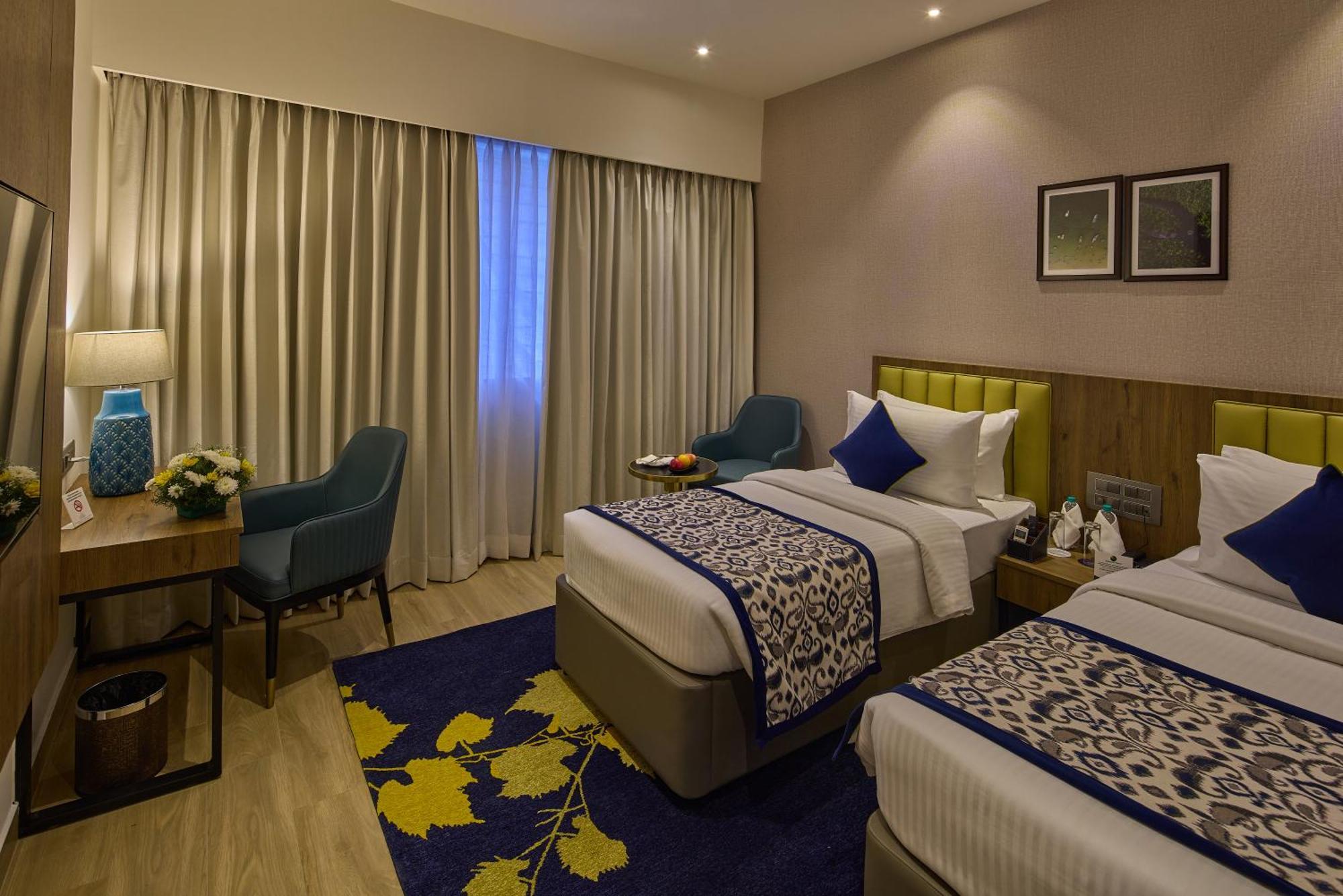 Grand Continent Hebbal A Sarovar Portico Affiliate Hotel Bangalore Esterno foto