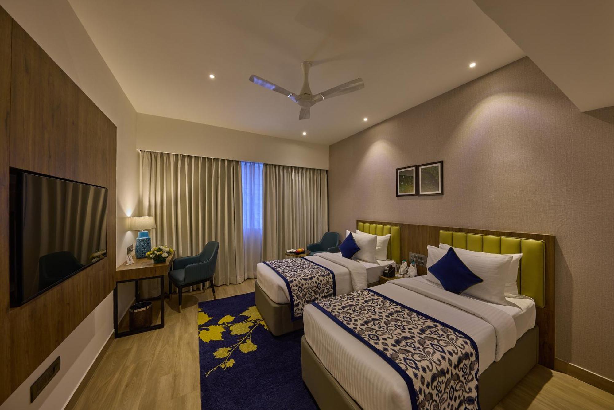 Grand Continent Hebbal A Sarovar Portico Affiliate Hotel Bangalore Esterno foto